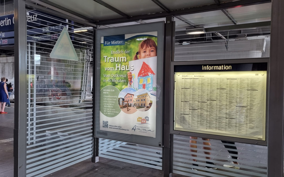 City Light Poster auf Berliner S-Bahnhöfen für den lokalen Markt